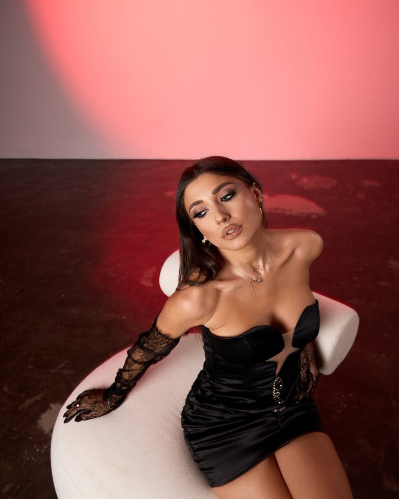 Rochie Mini Drapata cu Decupaj, Eternal Grace