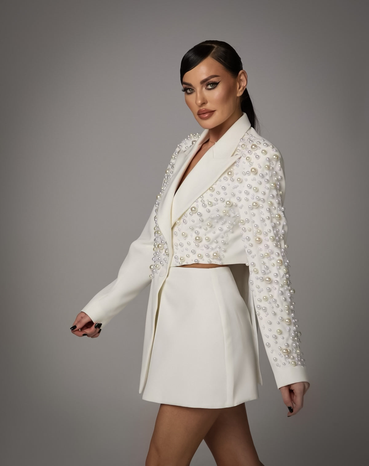 Compleu cu Sacou Cropped cu Perle si Fusta, Ivory Elegance