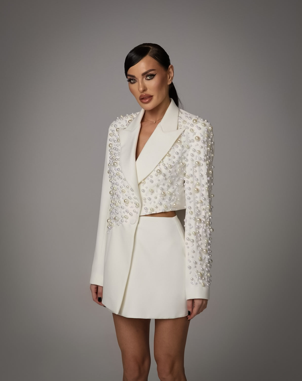 Compleu cu Sacou Cropped cu Perle si Fusta, Ivory Elegance