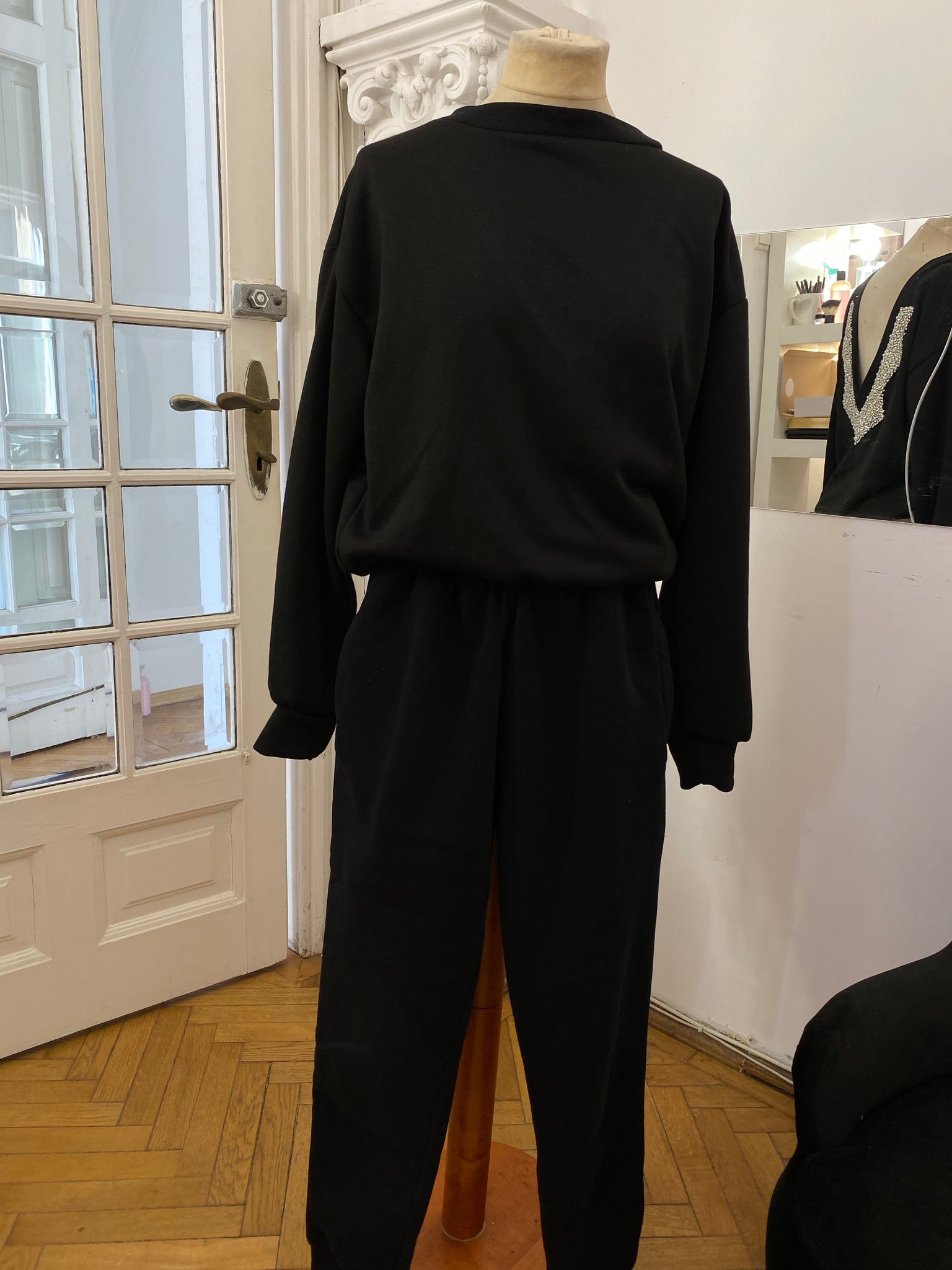 Precious Sexy Back Black