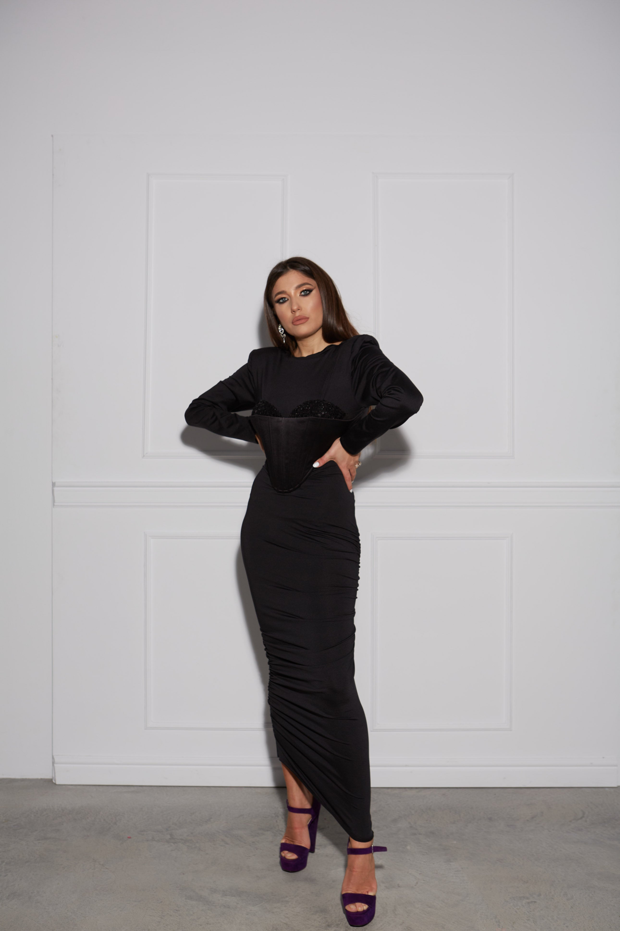 Rochie Maxi Mulata cu Corset Aplicat, Lana